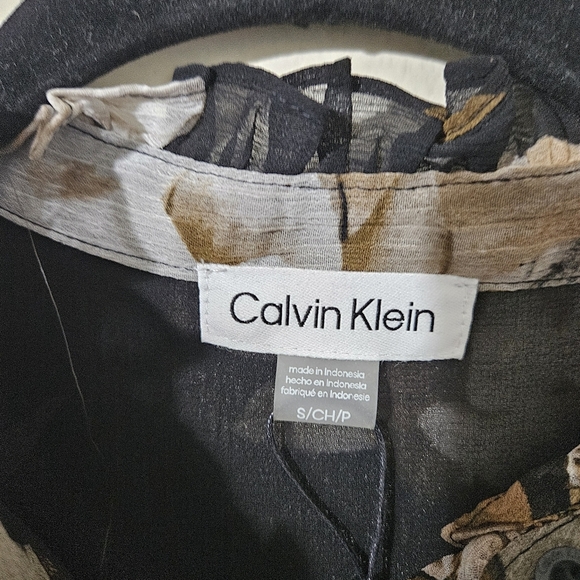 Calvin Klein Floral Blouse - Picture 4 of 8